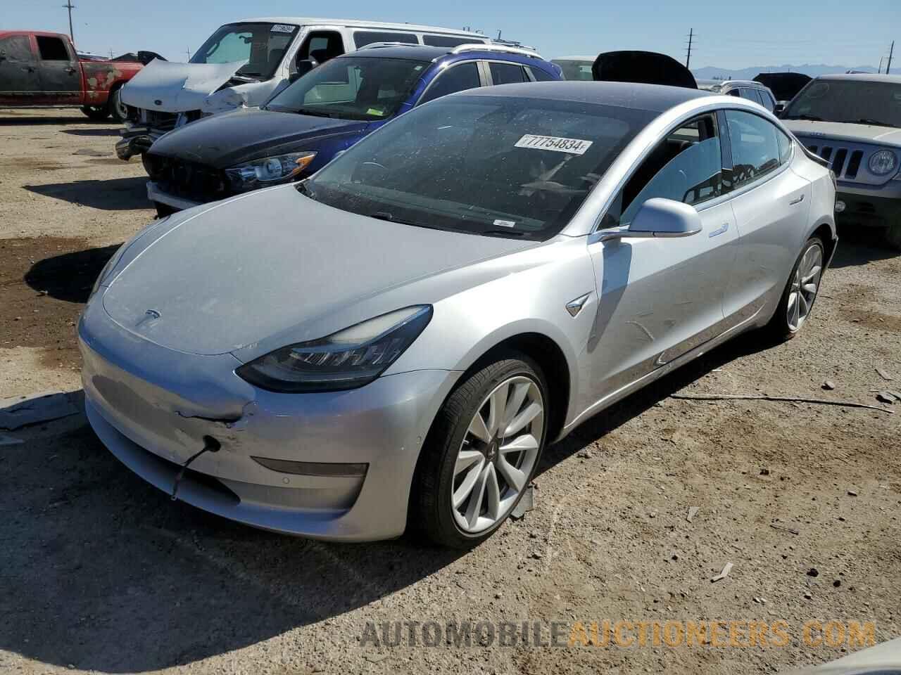 5YJ3E1EAXJF024251 TESLA MODEL 3 2018