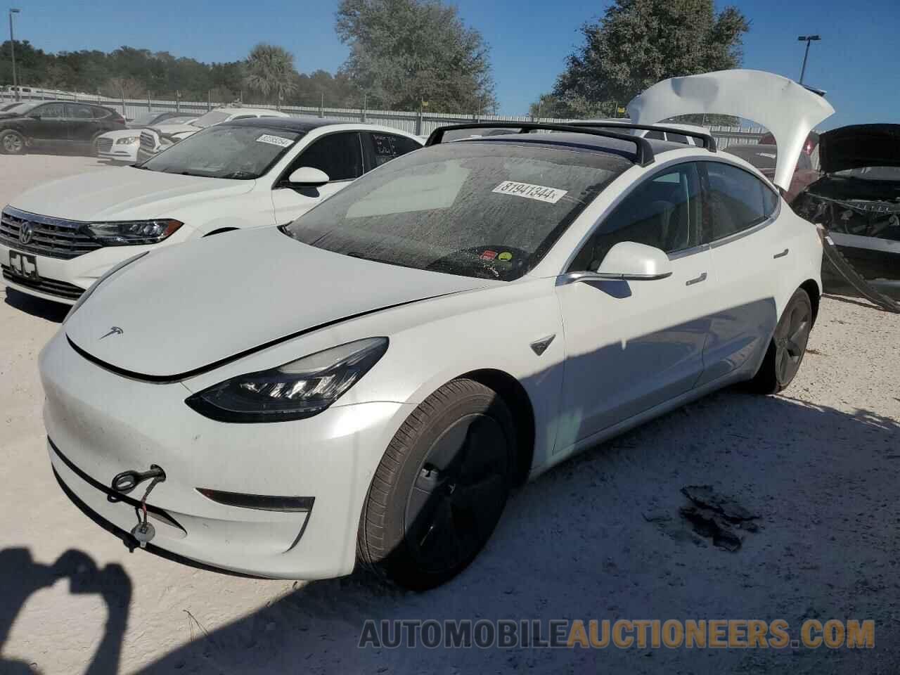 5YJ3E1EAXJF027277 TESLA MODEL 3 2018