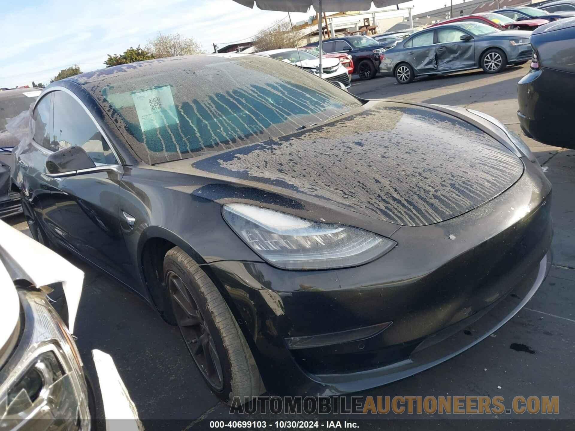 5YJ3E1EAXJF034407 TESLA MODEL 3 2018