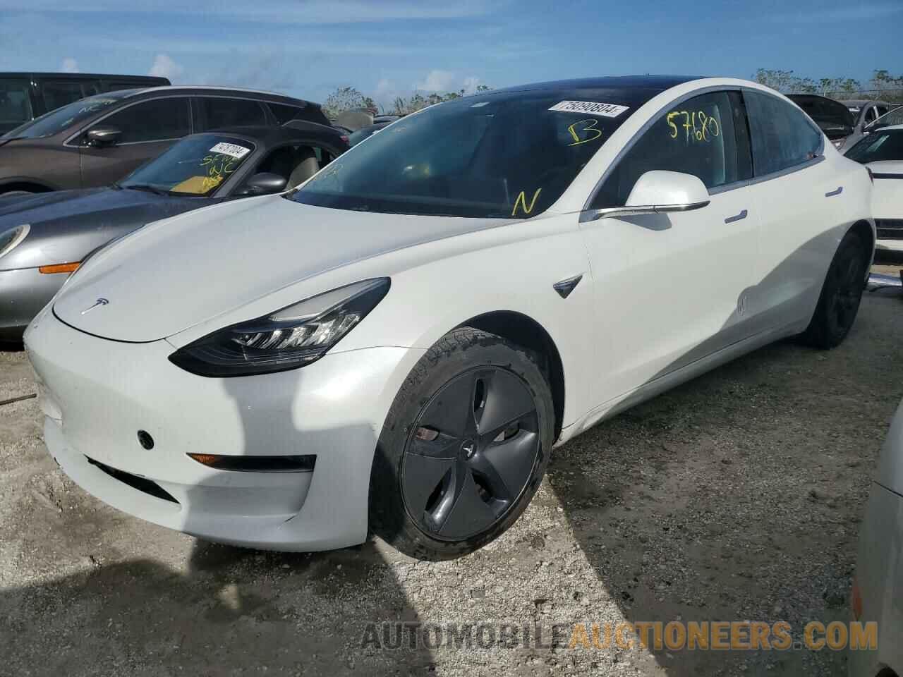 5YJ3E1EAXJF038862 TESLA MODEL 3 2018