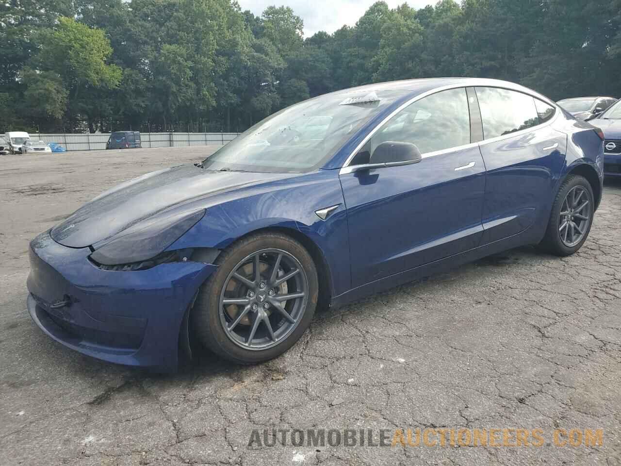 5YJ3E1EAXJF040949 TESLA MODEL 3 2018