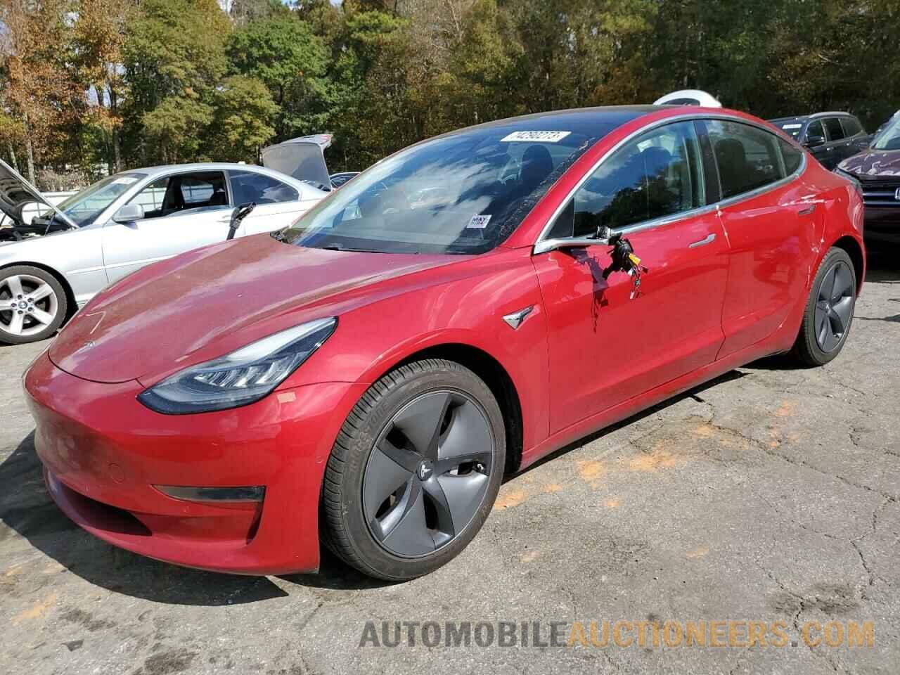 5YJ3E1EAXJF041860 TESLA MODEL 3 2018