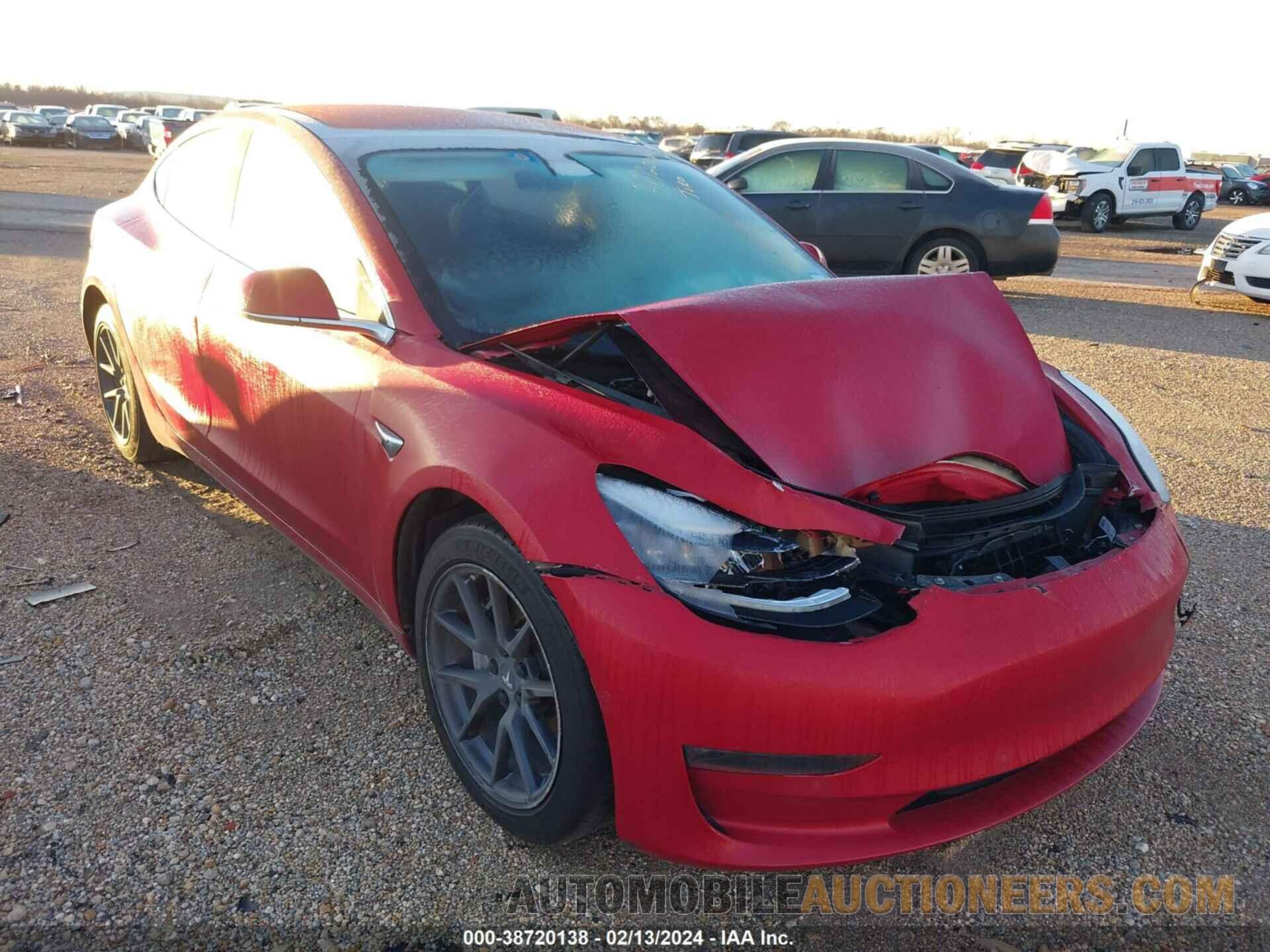 5YJ3E1EAXJF051305 TESLA MODEL 3 2018