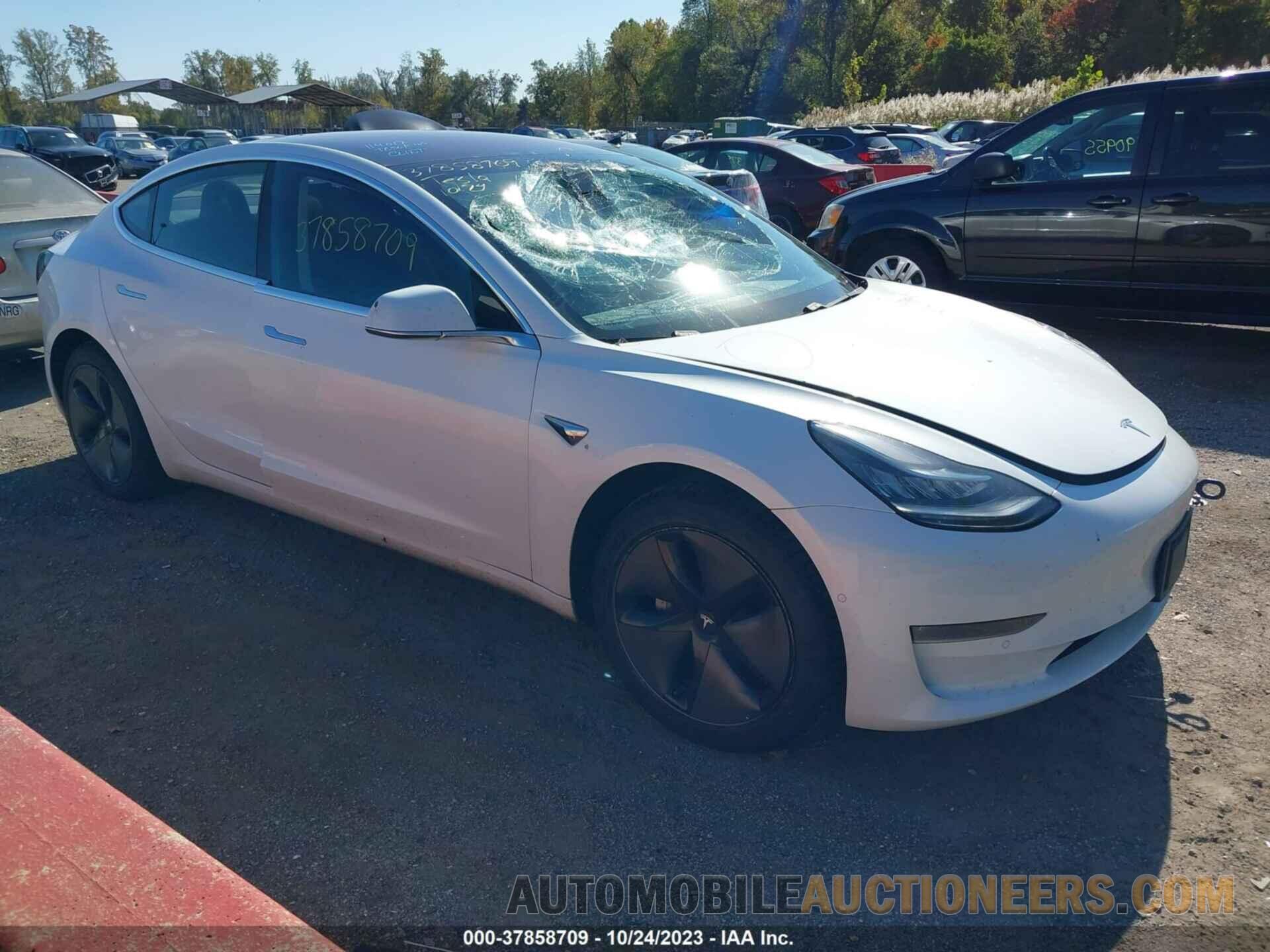 5YJ3E1EAXJF056360 TESLA MODEL 3 2018