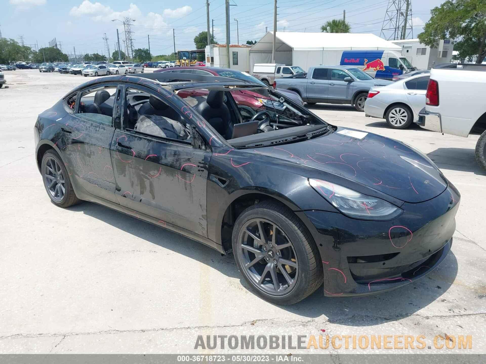 5YJ3E1EAXJF056620 TESLA MODEL 3 2018