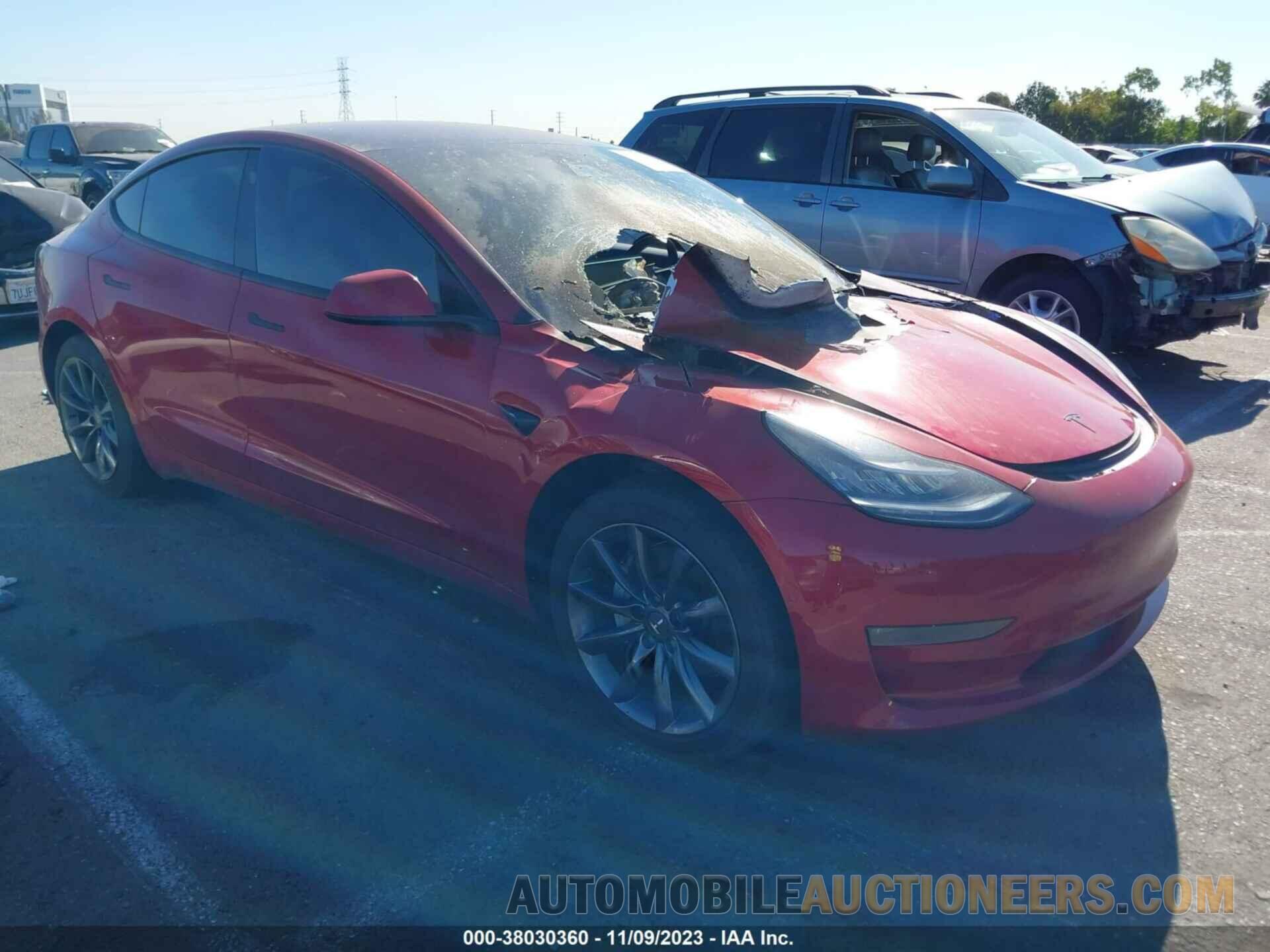 5YJ3E1EAXJF058206 TESLA MODEL 3 2018