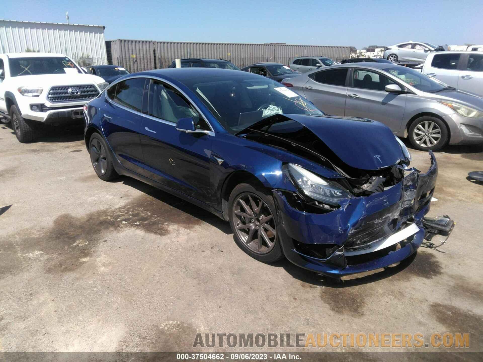 5YJ3E1EAXJF058951 TESLA MODEL 3 2018