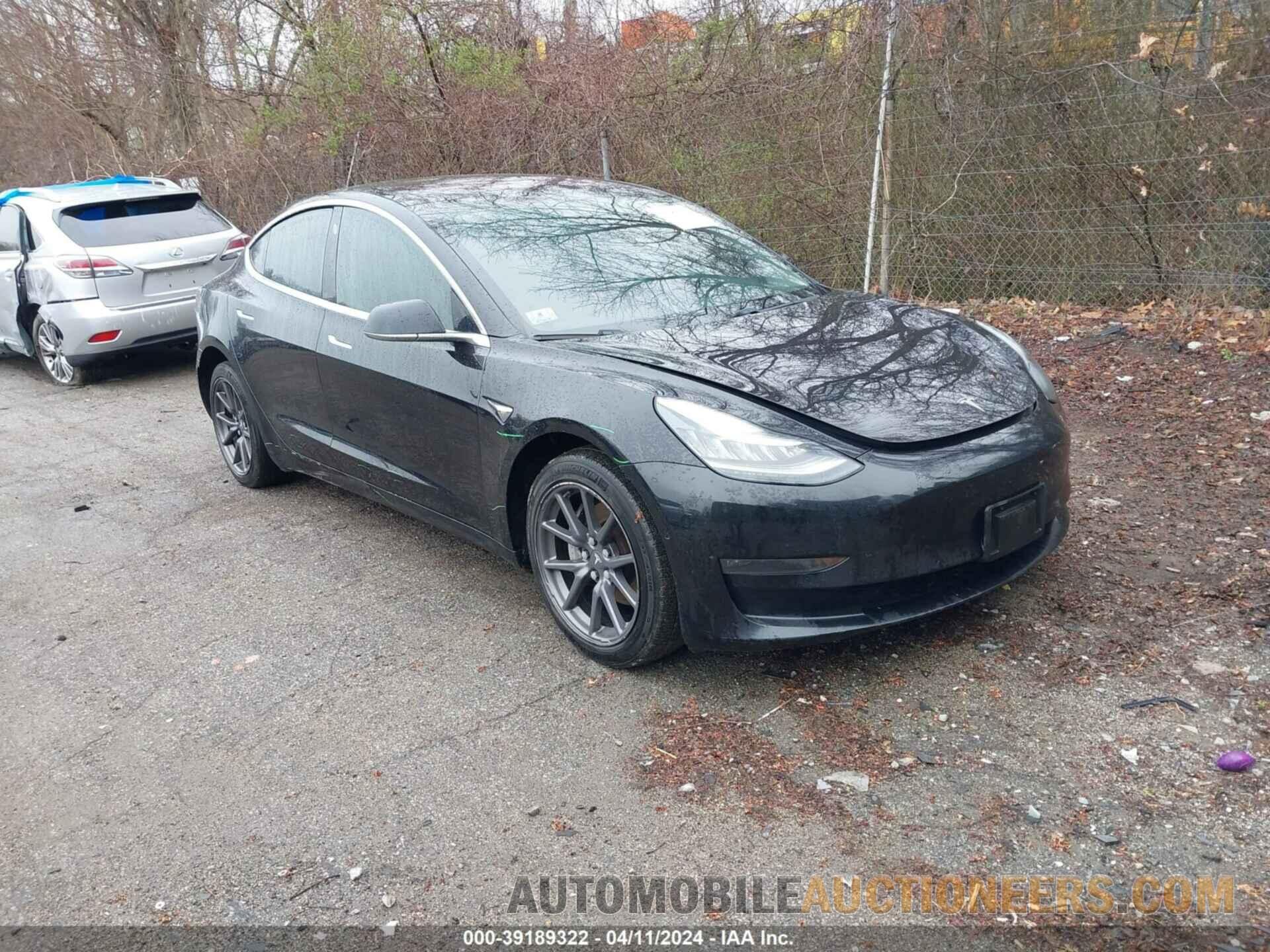 5YJ3E1EAXJF092596 TESLA MODEL 3 2018