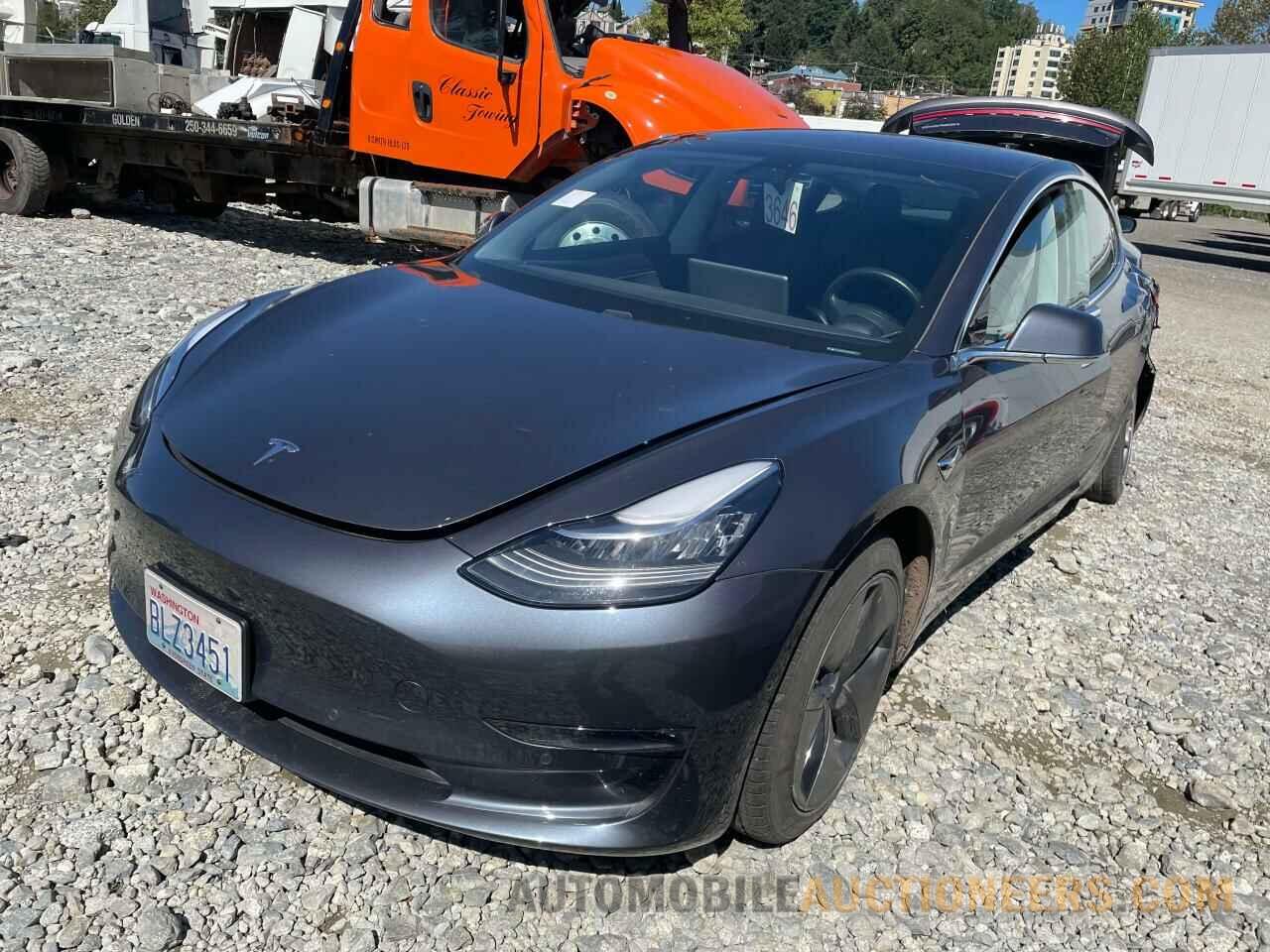 5YJ3E1EAXJF101569 TESLA MODEL 3 2018