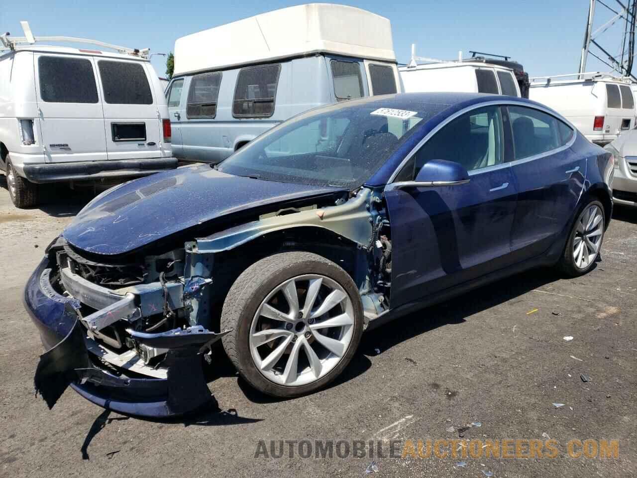 5YJ3E1EAXJF109235 TESLA MODEL 3 2018