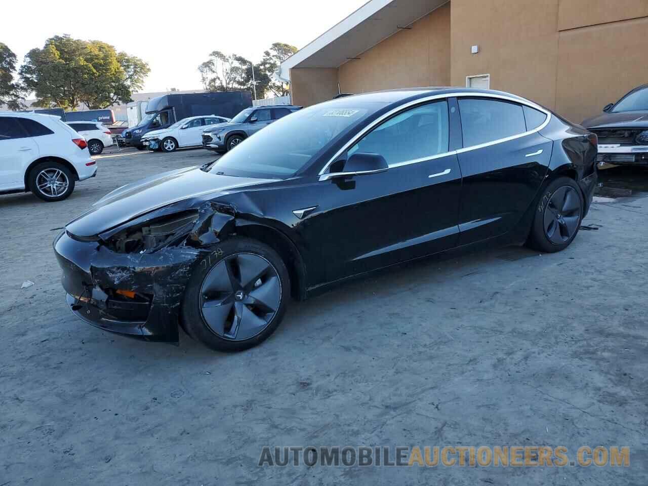 5YJ3E1EAXJF156412 TESLA MODEL 3 2018