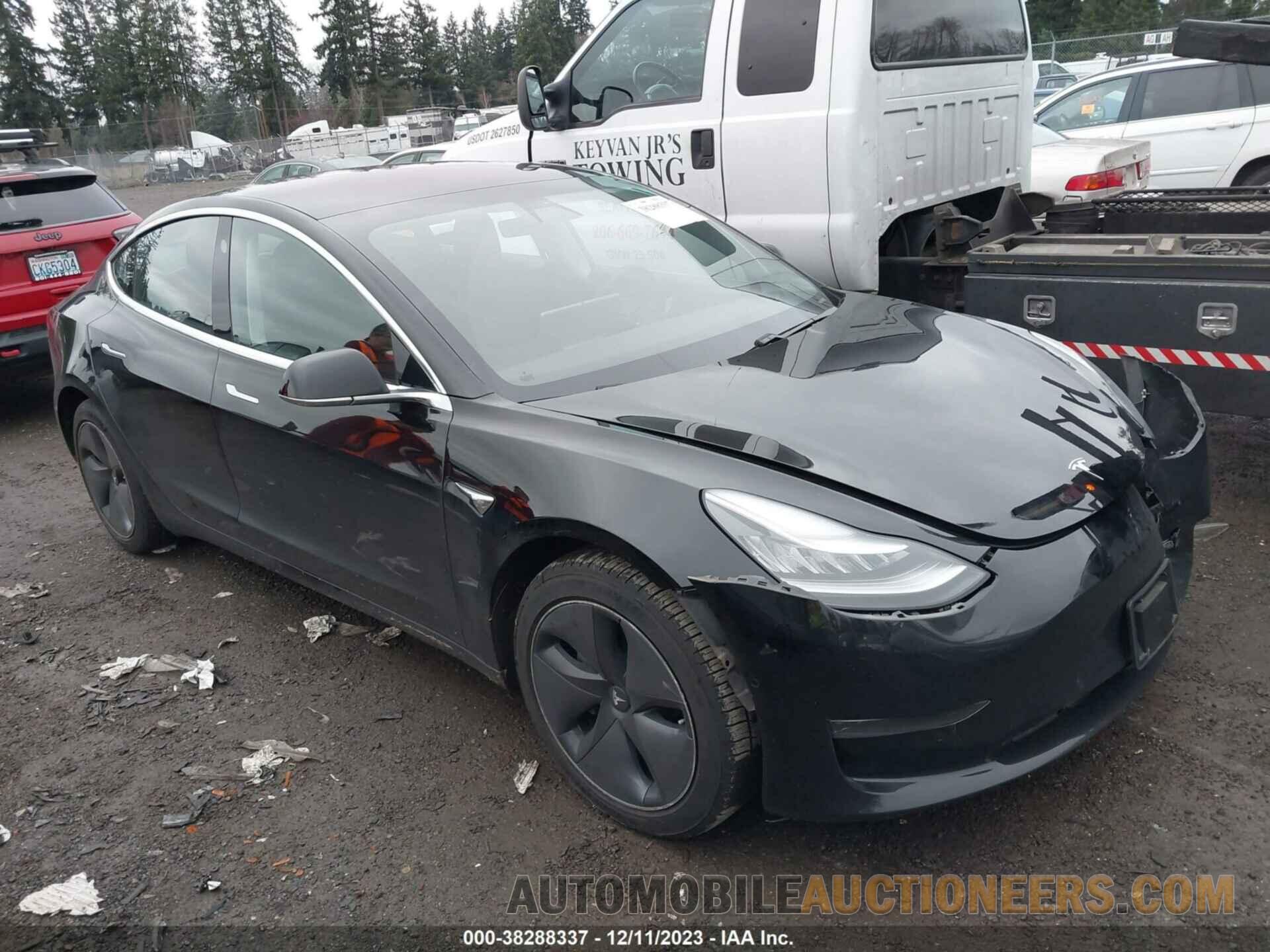 5YJ3E1EAXJF156815 TESLA MODEL 3 2018