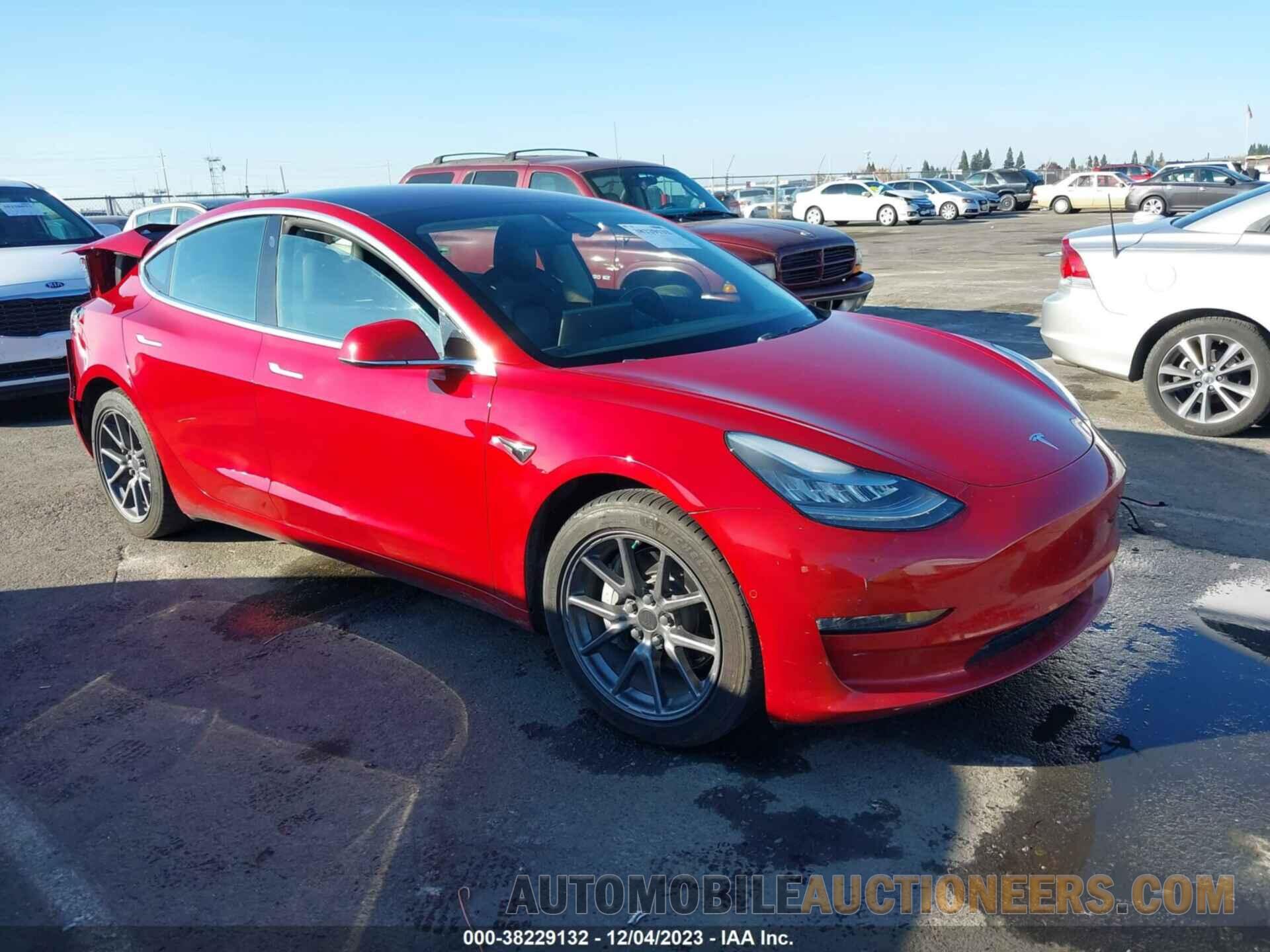 5YJ3E1EAXJF159486 TESLA MODEL 3 2018