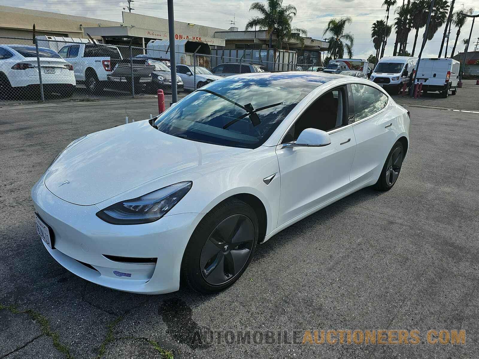 5YJ3E1EAXJF162145 Tesla Model 3 2018