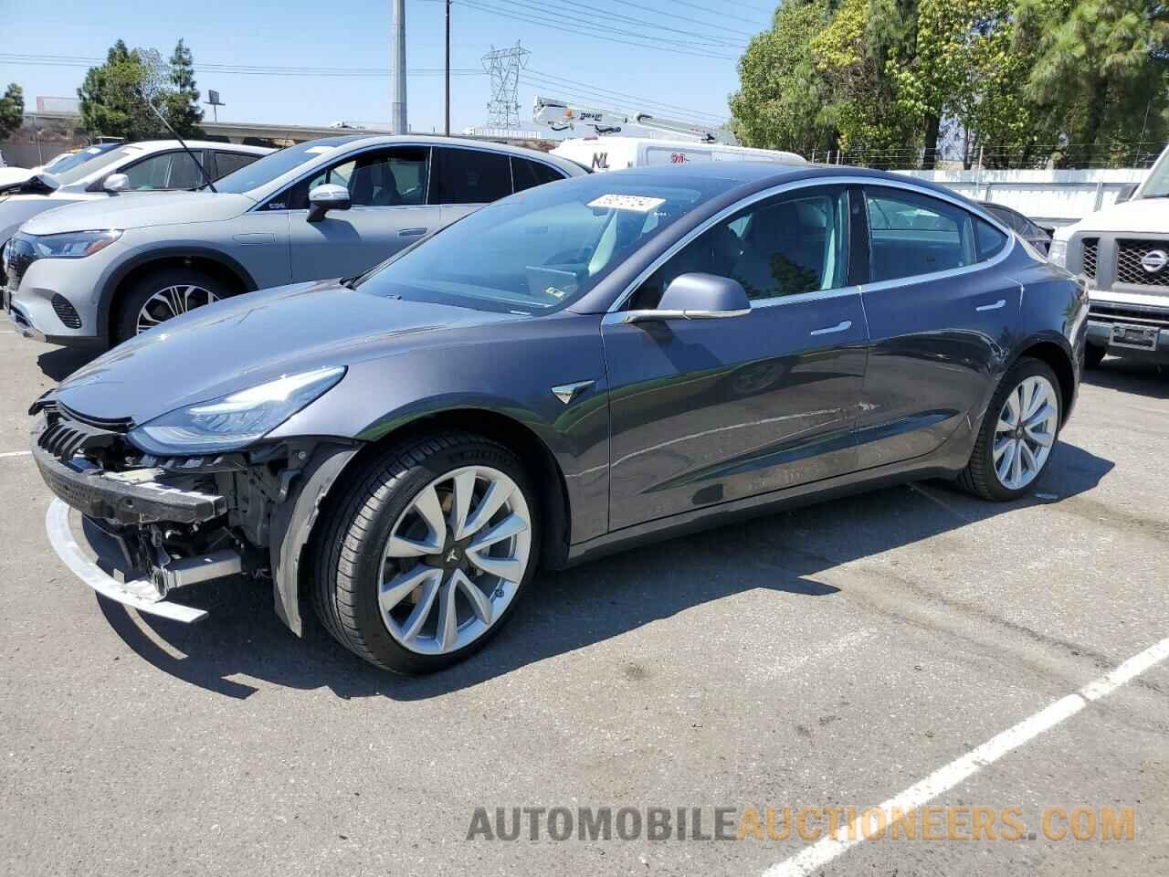 5YJ3E1EAXJF163201 TESLA MODEL 3 2018