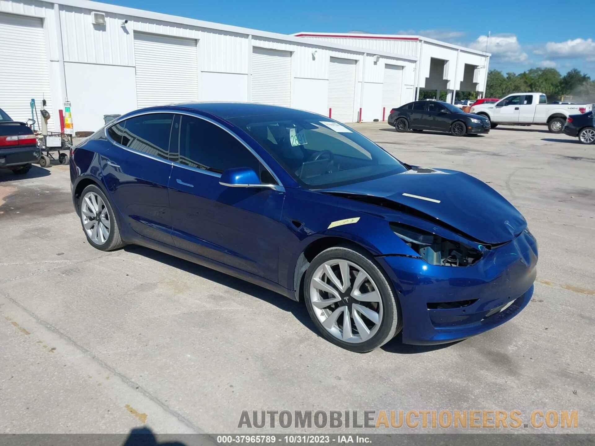 5YJ3E1EAXJF164204 TESLA MODEL 3 2018