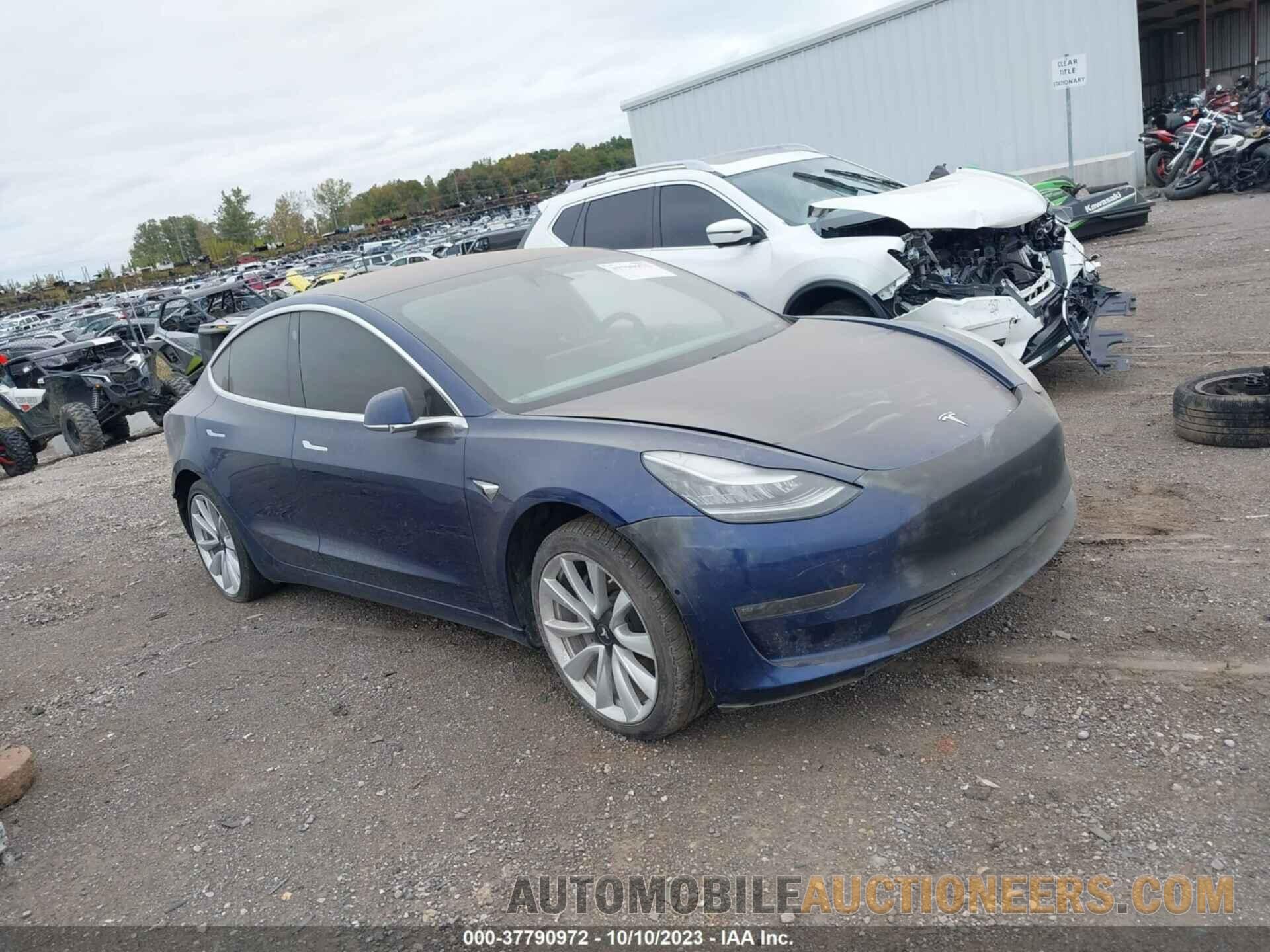 5YJ3E1EAXJF164381 TESLA MODEL 3 2018