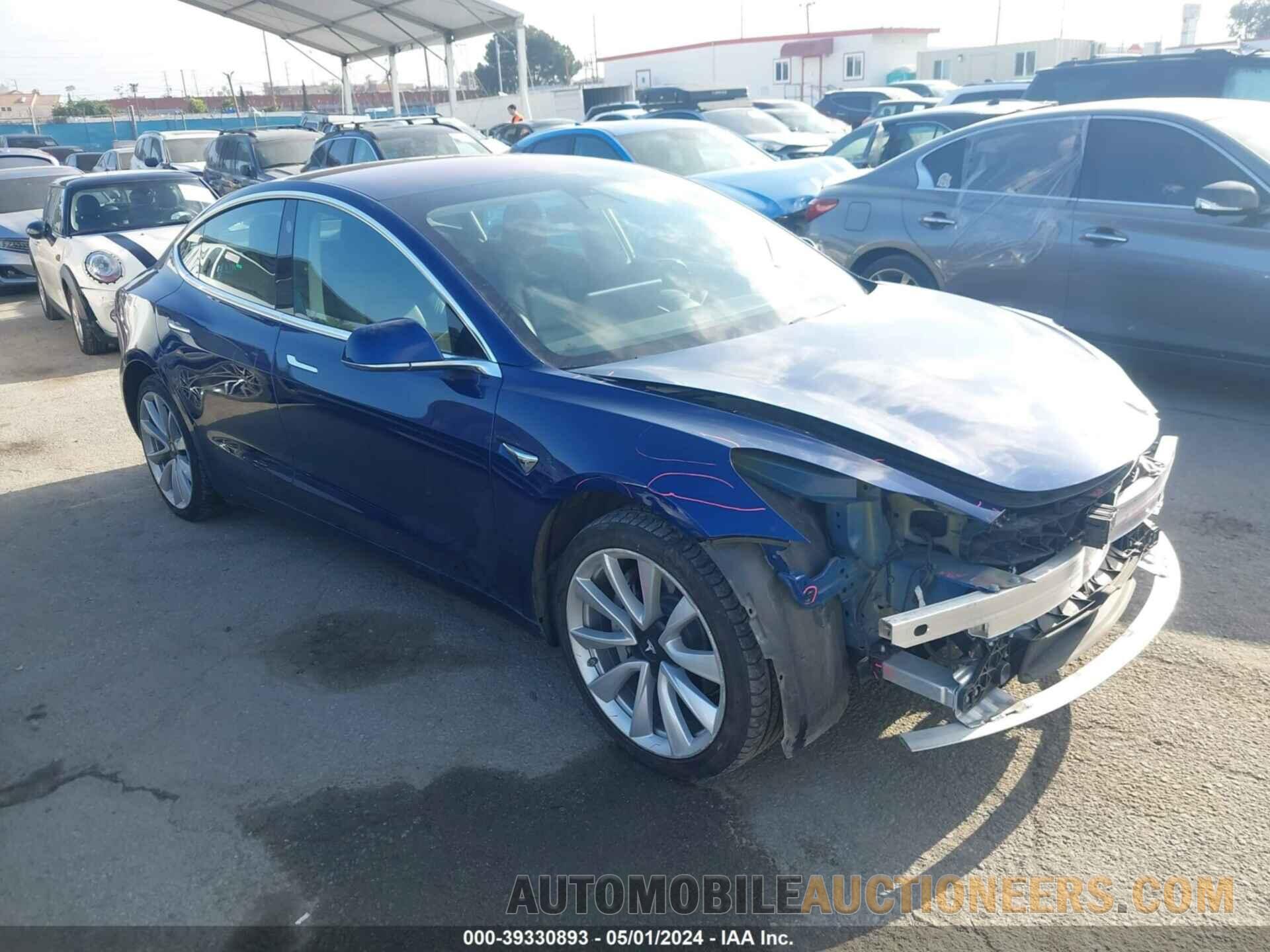 5YJ3E1EAXJF164431 TESLA MODEL 3 2018