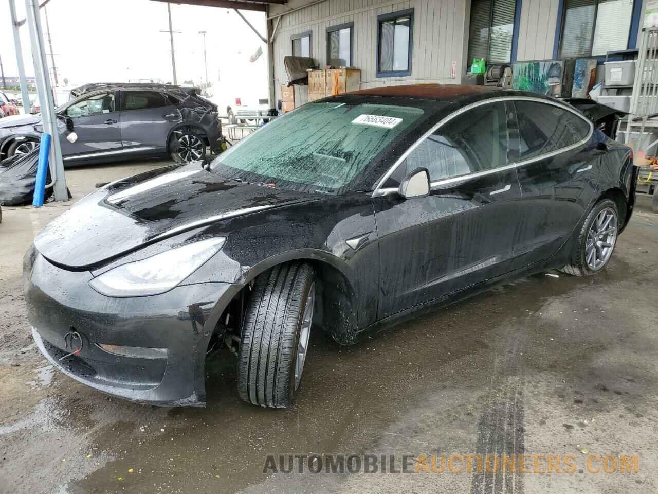 5YJ3E1EAXJF172237 TESLA MODEL 3 2018