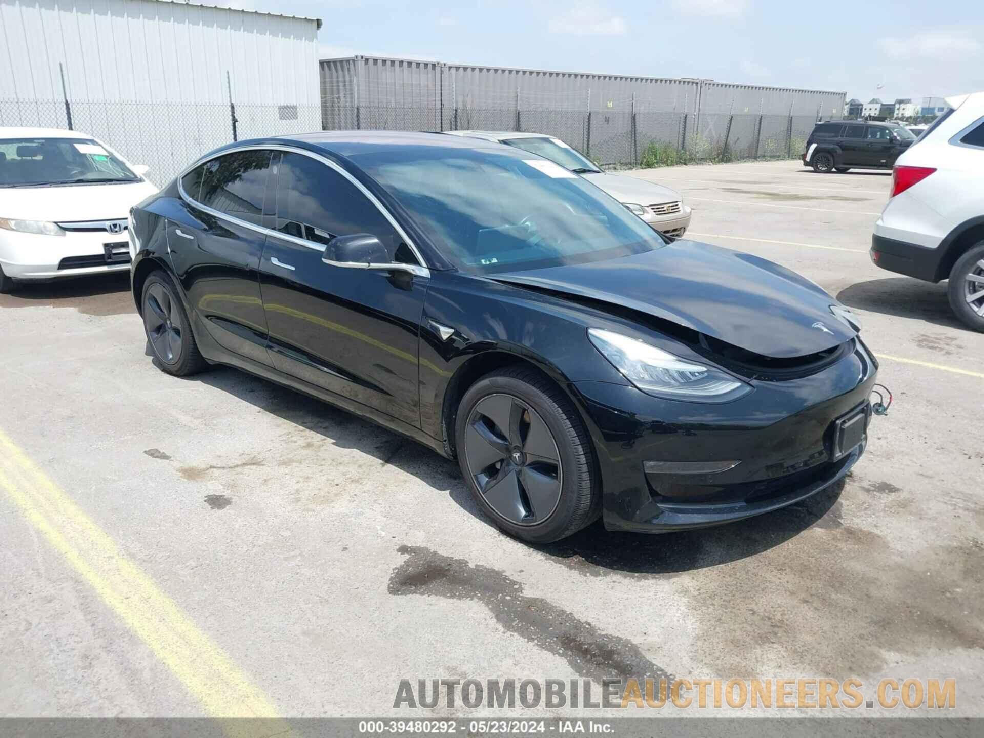 5YJ3E1EAXJF172335 TESLA MODEL 3 2018