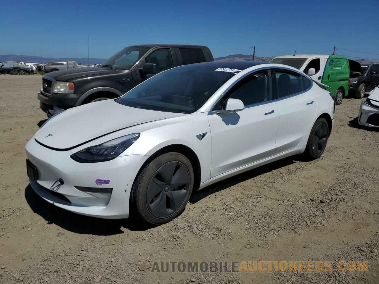 5YJ3E1EAXKF190643 TESLA MODEL 3 2019