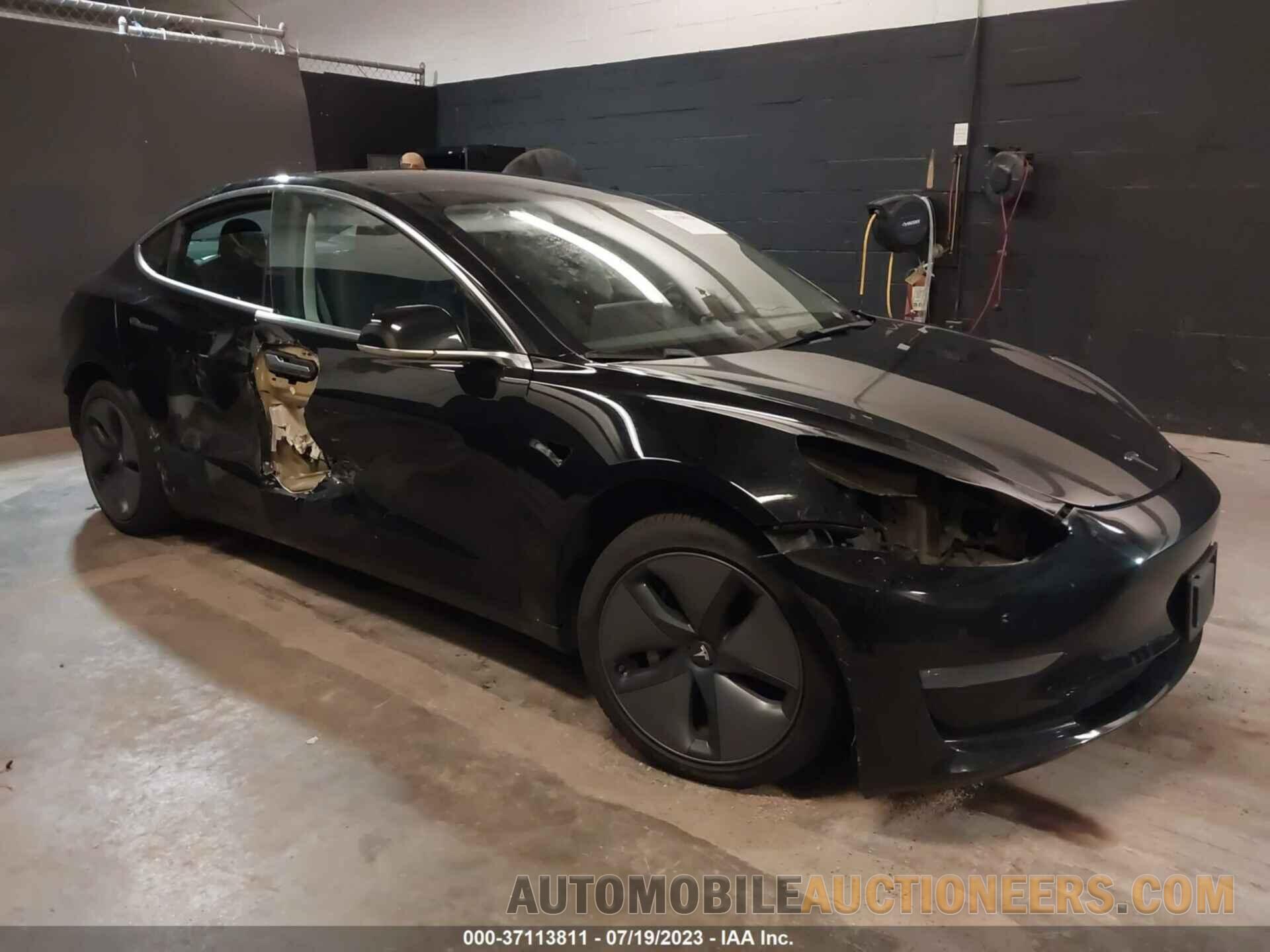 5YJ3E1EAXKF297899 TESLA MODEL 3 2019