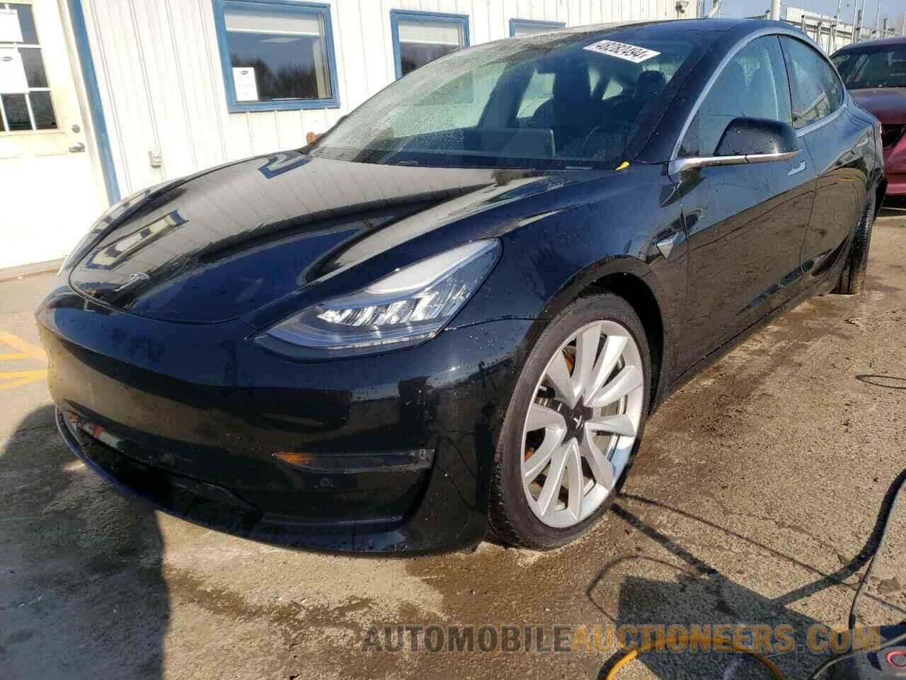 5YJ3E1EAXKF300462 TESLA MODEL 3 2019