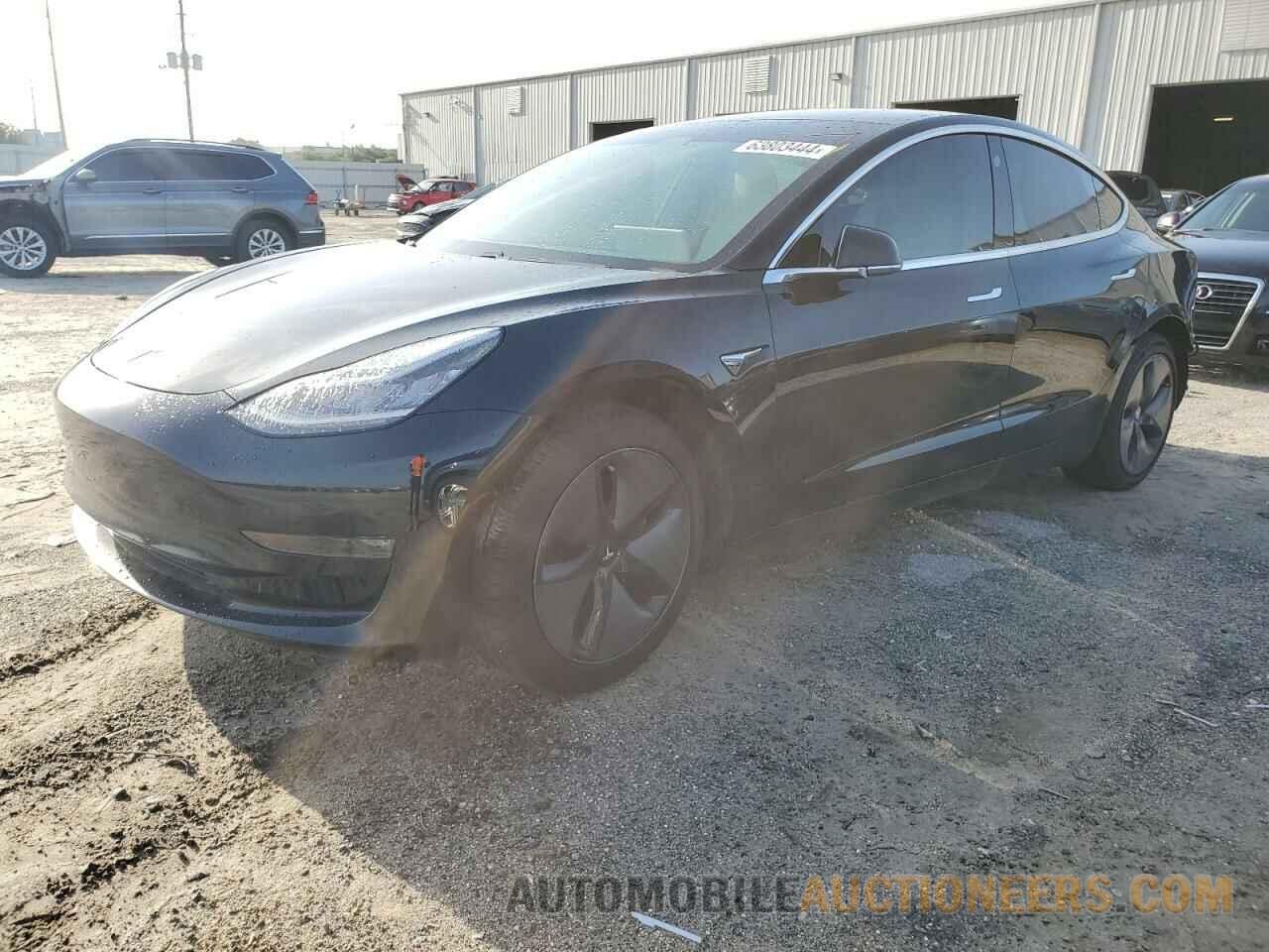 5YJ3E1EAXKF301613 TESLA MODEL 3 2019