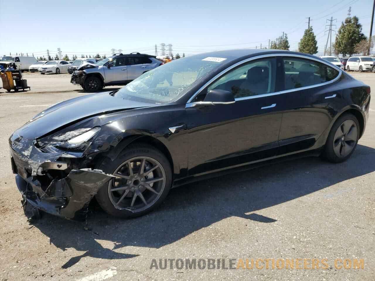 5YJ3E1EAXKF304866 TESLA MODEL 3 2019