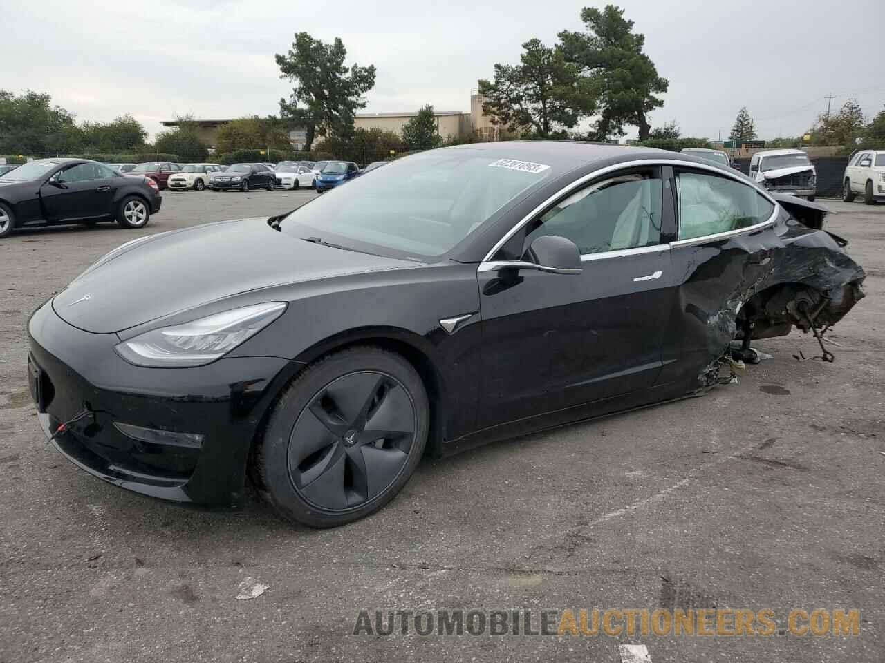 5YJ3E1EAXKF305564 TESLA MODEL 3 2019