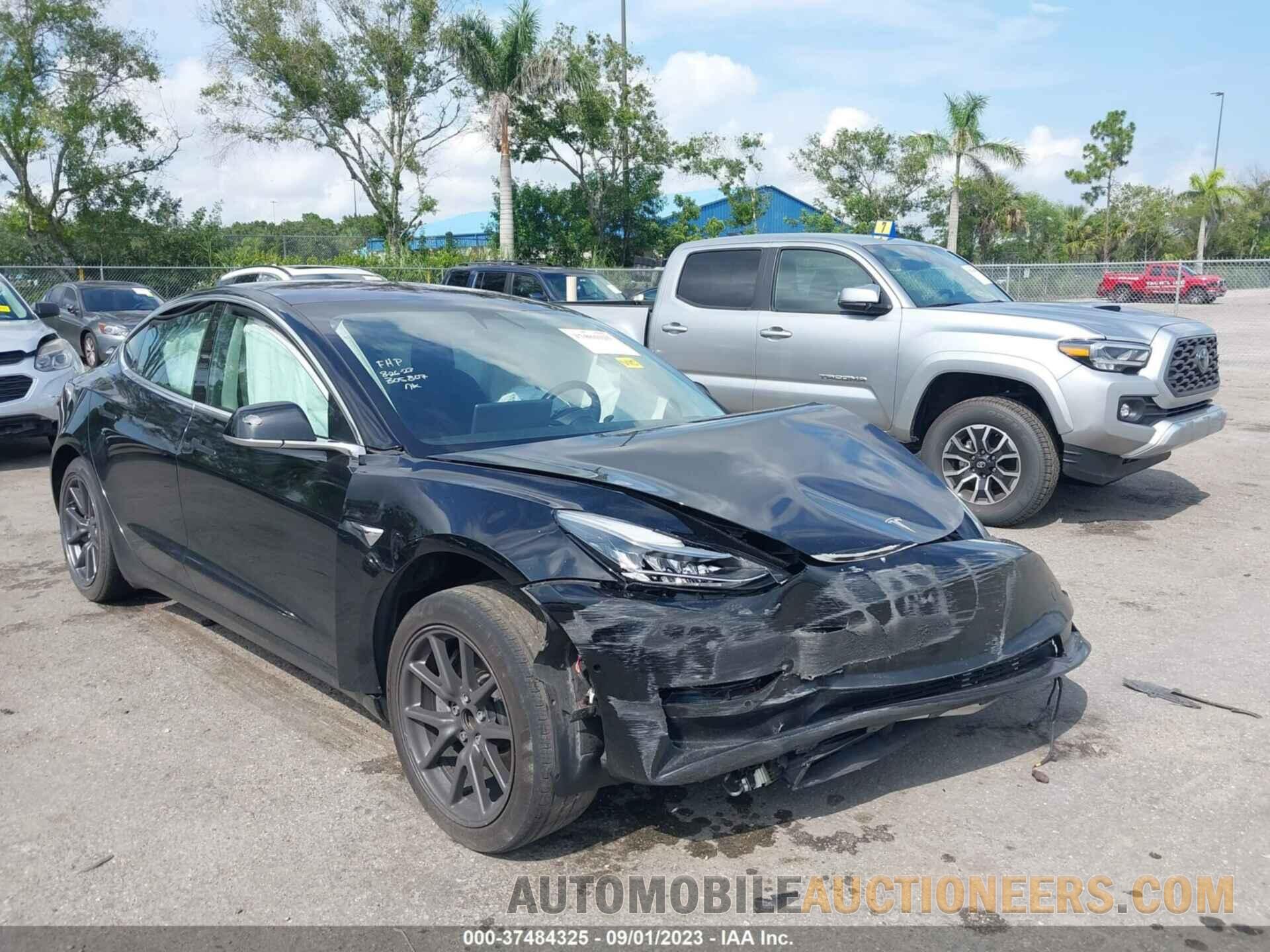 5YJ3E1EAXKF305807 TESLA MODEL 3 2019