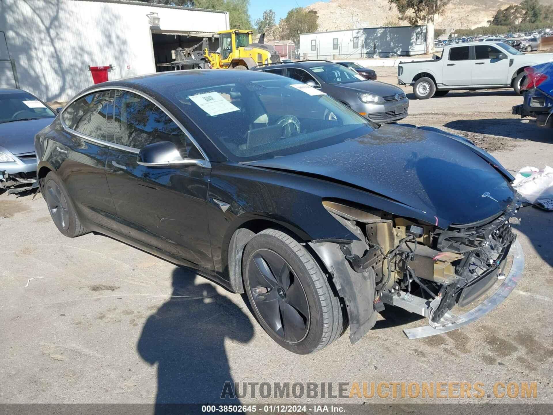 5YJ3E1EAXKF306794 TESLA MODEL 3 2019