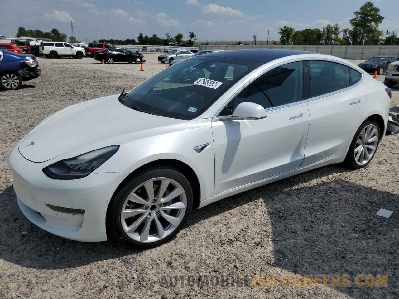 5YJ3E1EAXKF326995 TESLA MODEL 3 2019