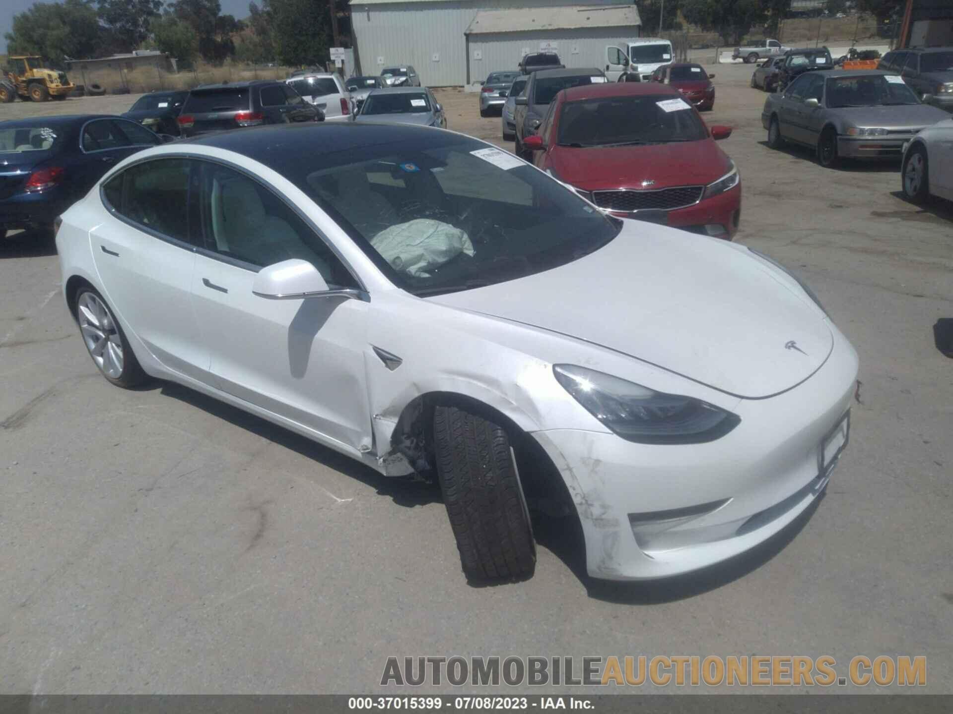 5YJ3E1EAXKF407673 TESLA MODEL 3 2019