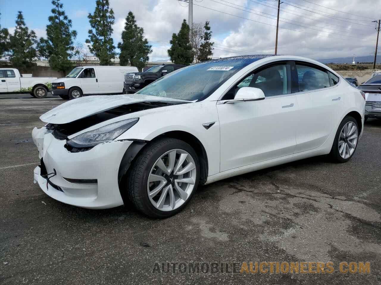 5YJ3E1EAXKF436400 TESLA MODEL 3 2019