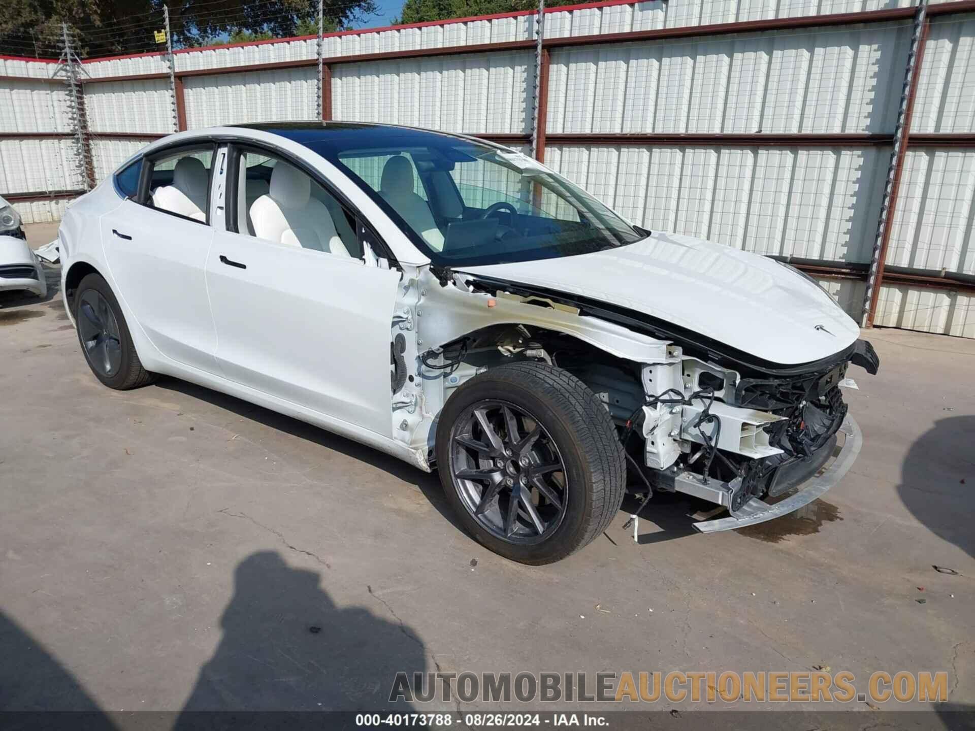 5YJ3E1EAXKF486147 TESLA MODEL 3 2019