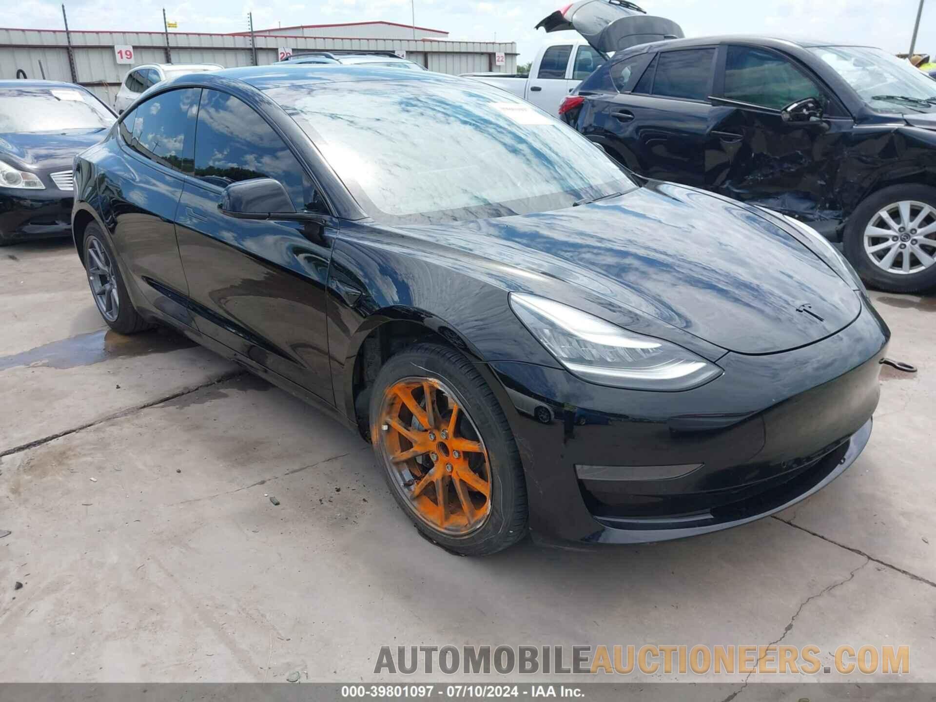 5YJ3E1EAXLF643855 TESLA MODEL 3 2020