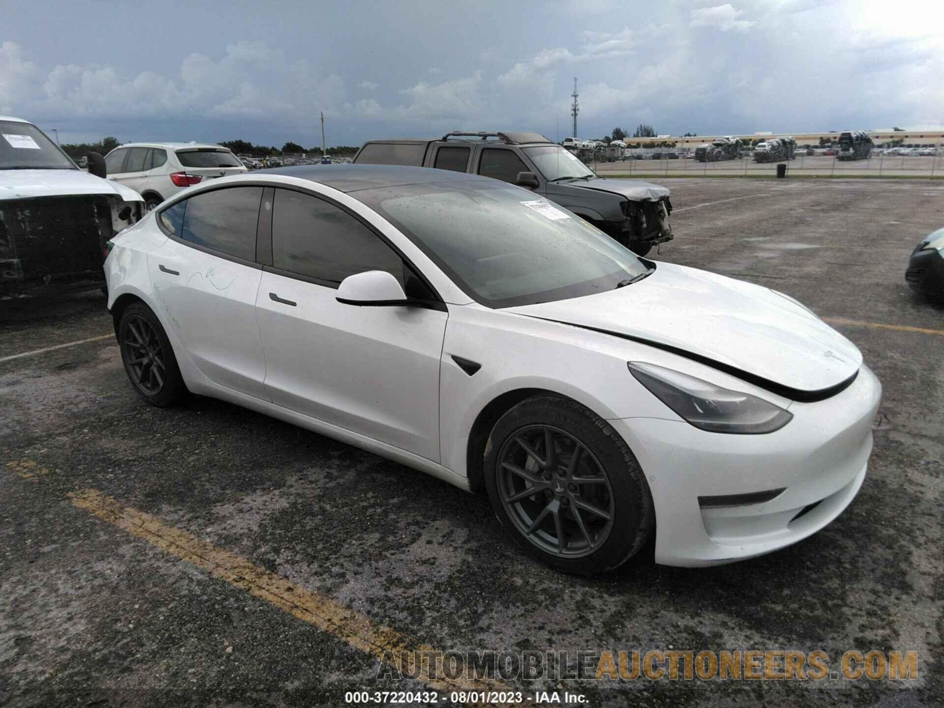 5YJ3E1EAXMF021774 TESLA MODEL 3 2021