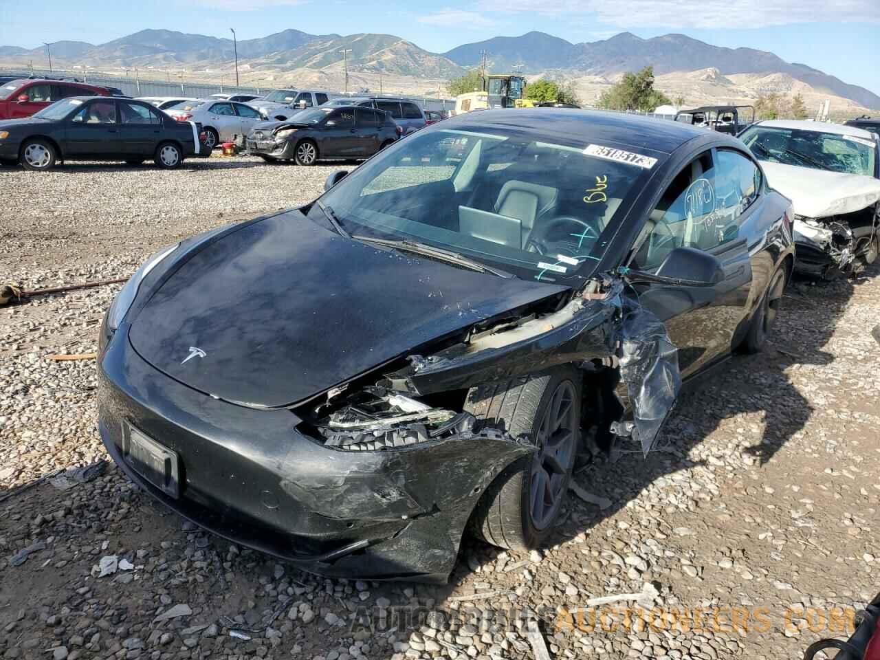 5YJ3E1EAXMF088665 TESLA MODEL 3 2021