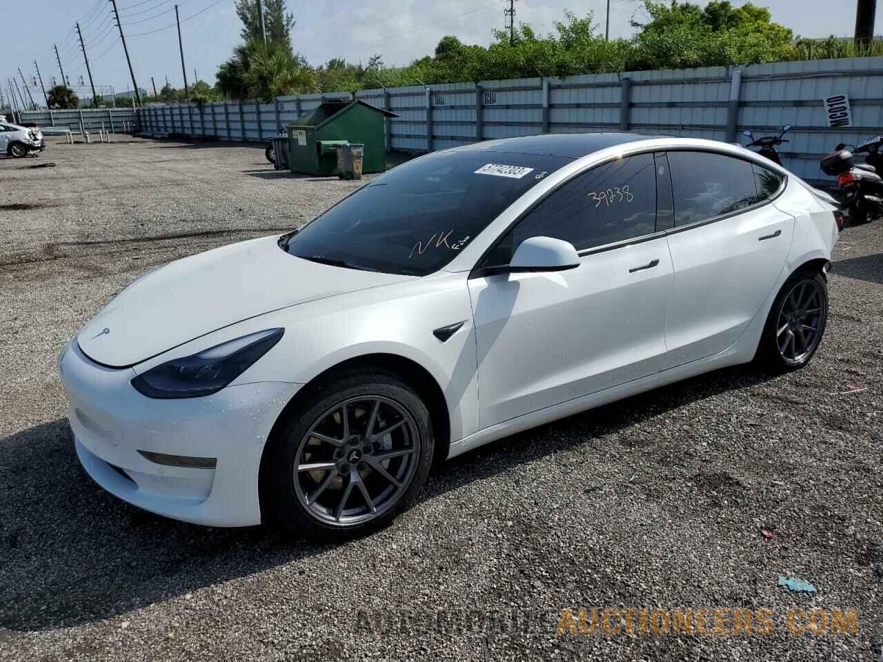 5YJ3E1EAXMF096684 TESLA MODEL 3 2021