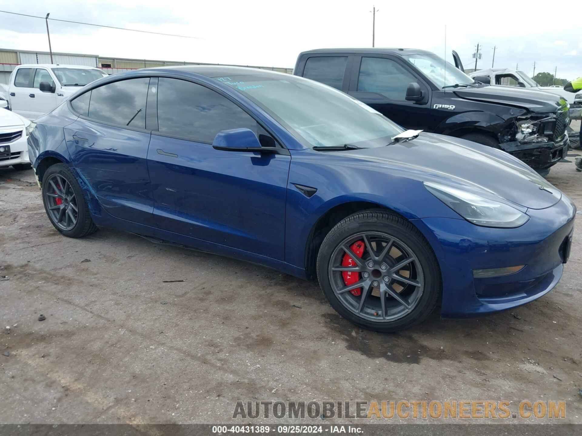 5YJ3E1EAXNF188718 TESLA MODEL 3 2022