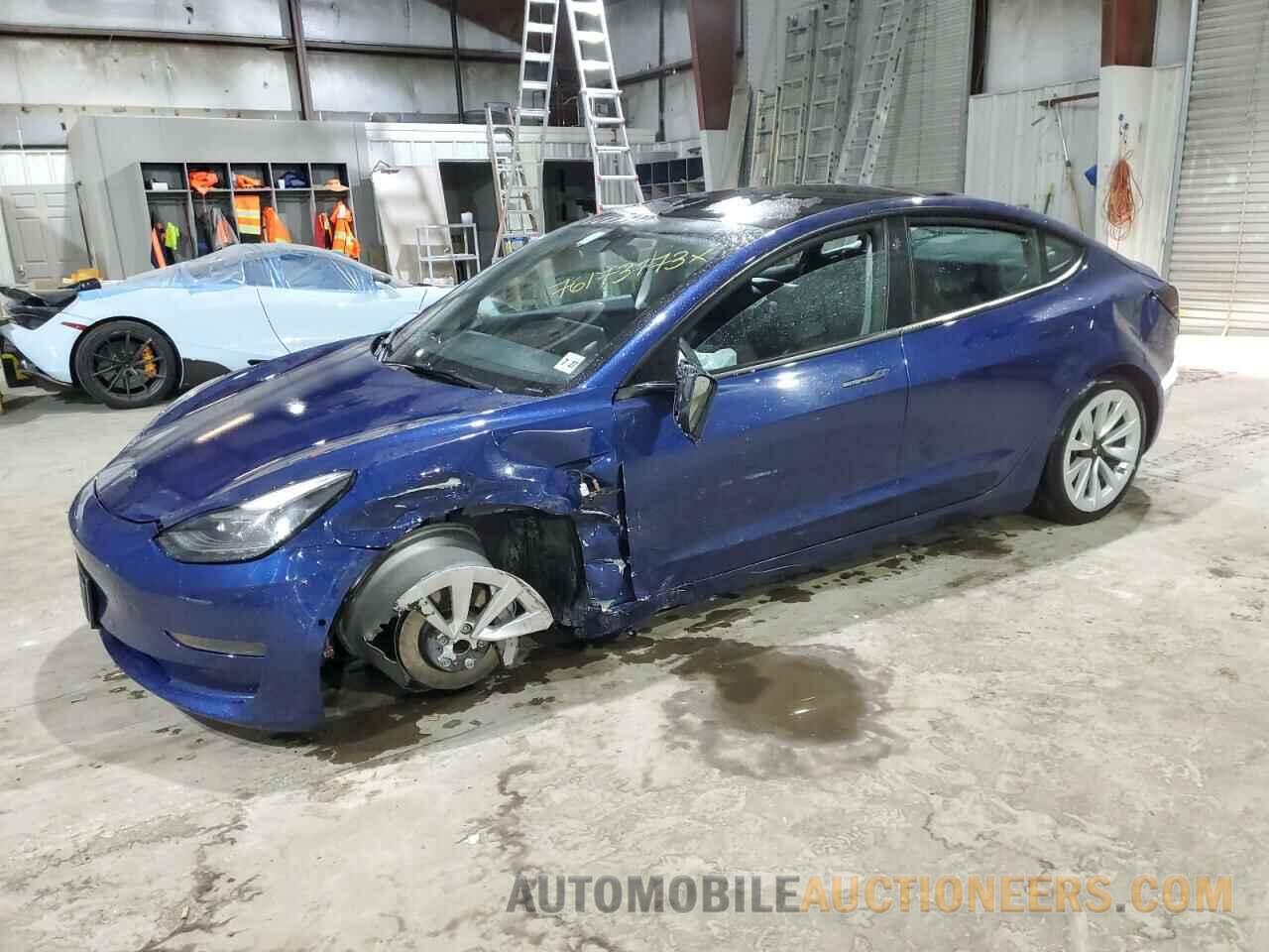 5YJ3E1EAXNF285563 TESLA MODEL 3 2022