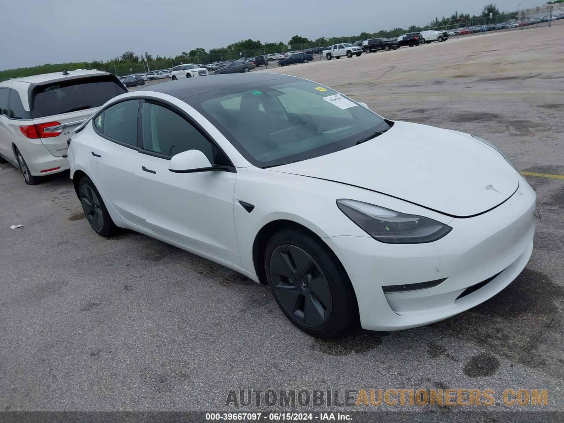 5YJ3E1EAXNF305827 TESLA MODEL 3 2022