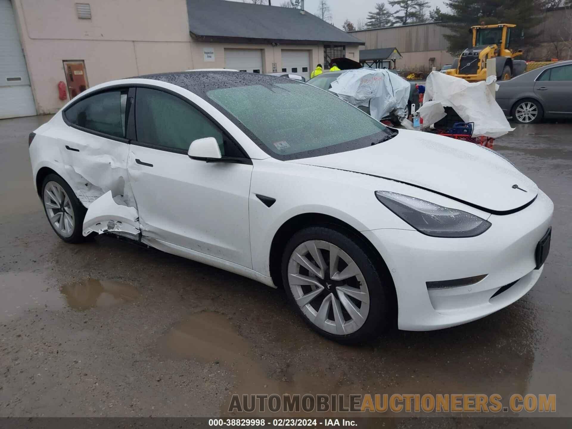 5YJ3E1EAXNF330453 TESLA MODEL 3 2022