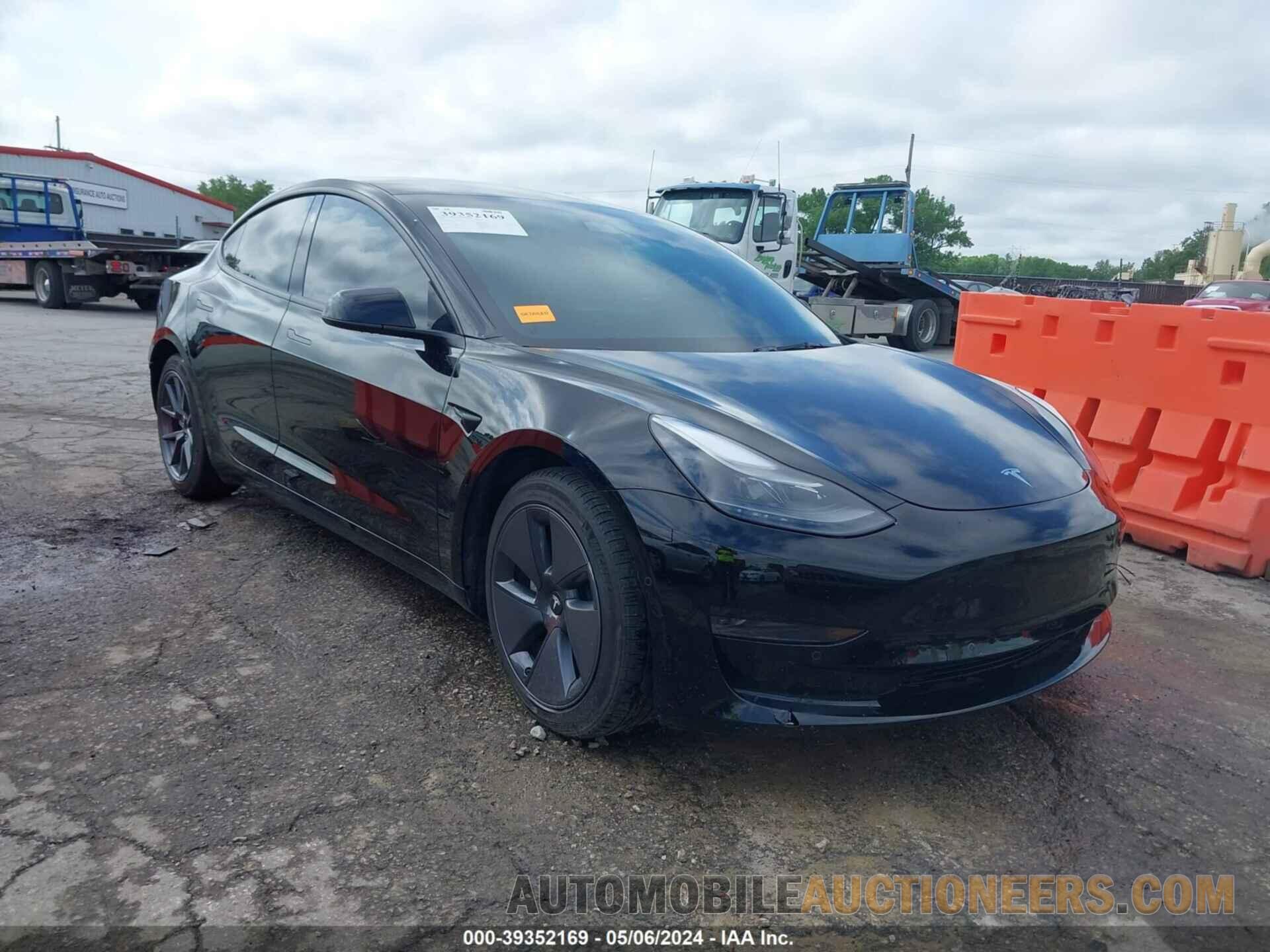 5YJ3E1EAXNF350492 TESLA MODEL 3 2022