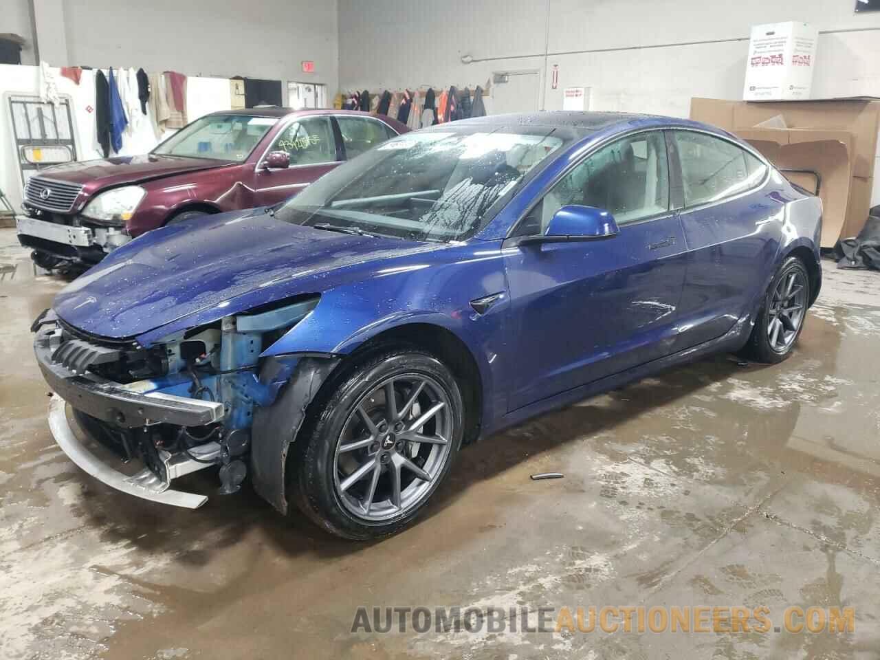 5YJ3E1EAXNF368605 TESLA MODEL 3 2022