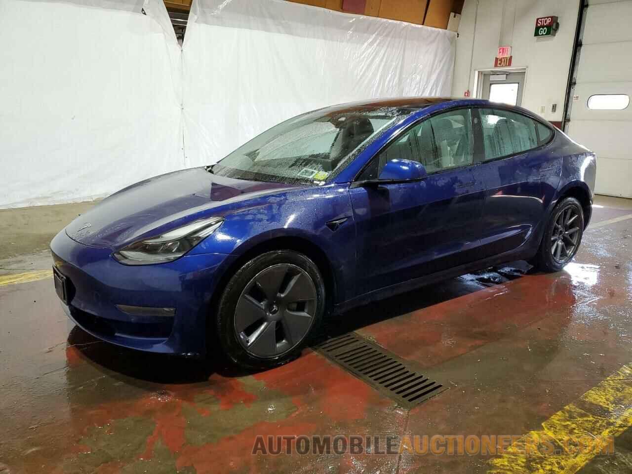 5YJ3E1EAXNF370726 TESLA MODEL 3 2022