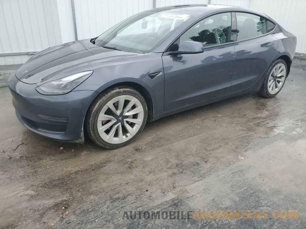 5YJ3E1EAXNF372458 TESLA MODEL 3 2022