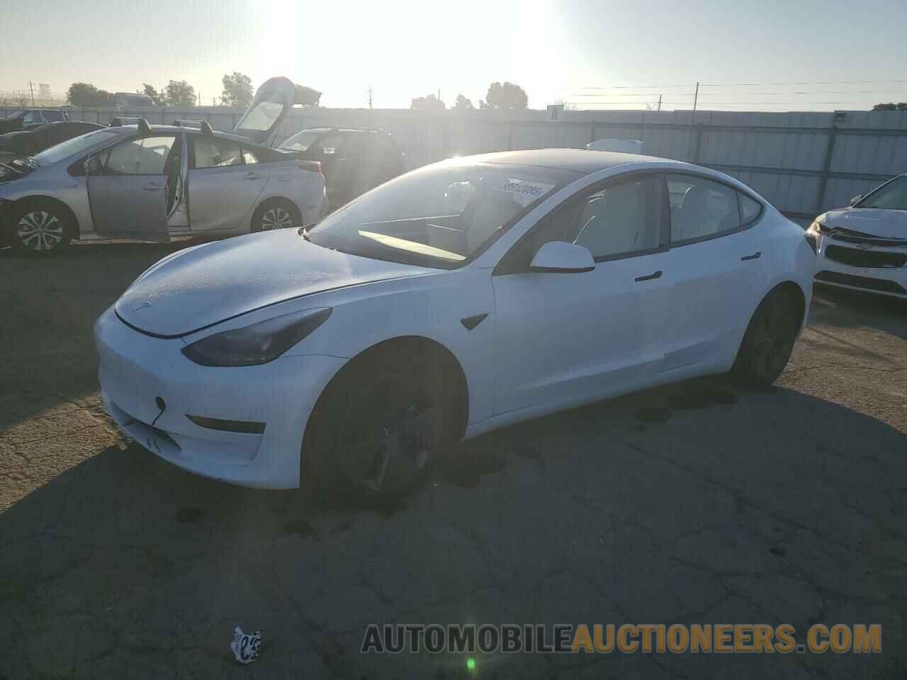 5YJ3E1EAXNF373948 TESLA MODEL 3 2022