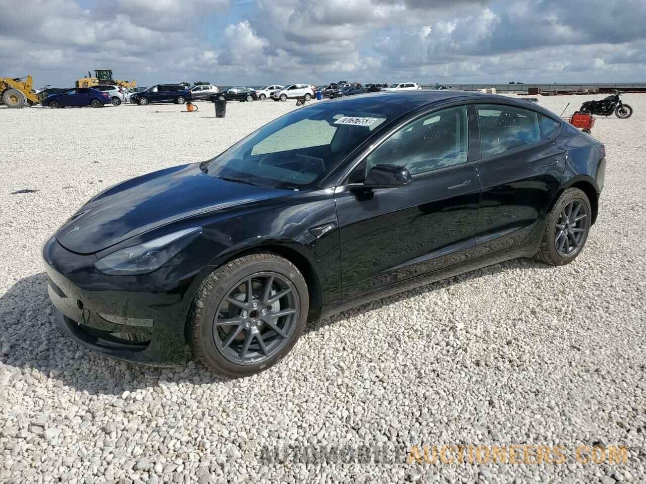 5YJ3E1EAXPF437666 TESLA MODEL 3 2023